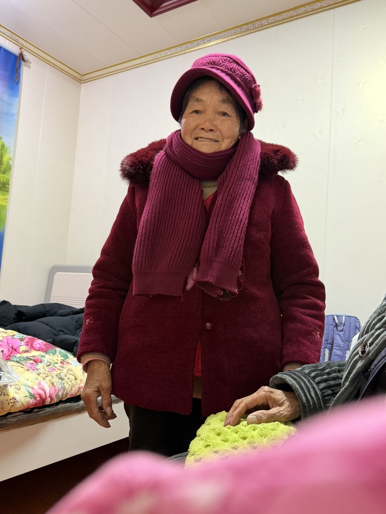 奶奶
